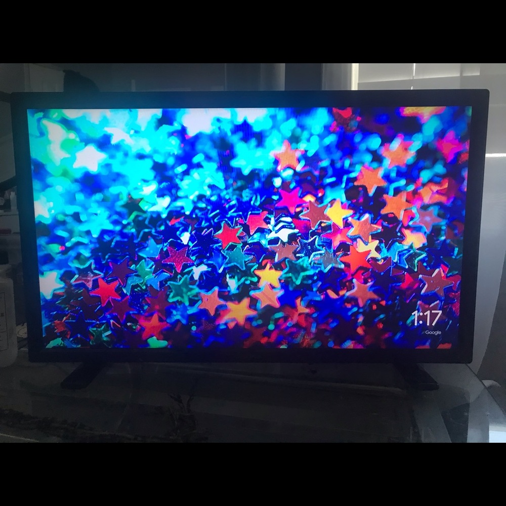 23 Inch Insignia Tv